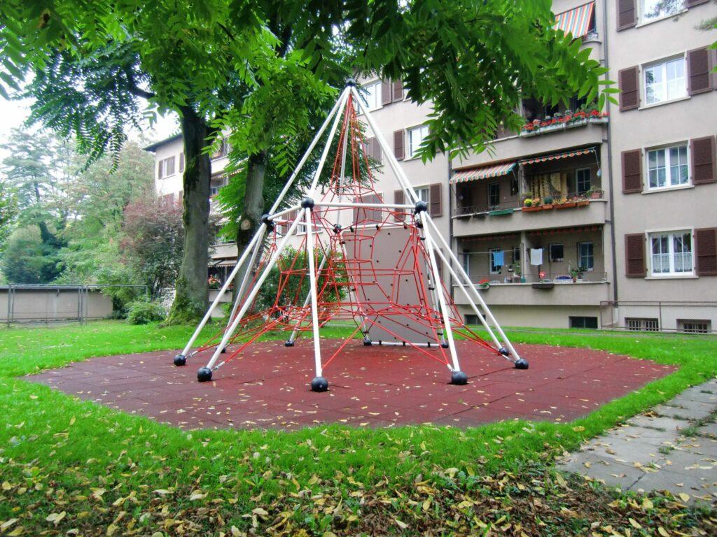 Skyclimber-Kinderland-Basel-11