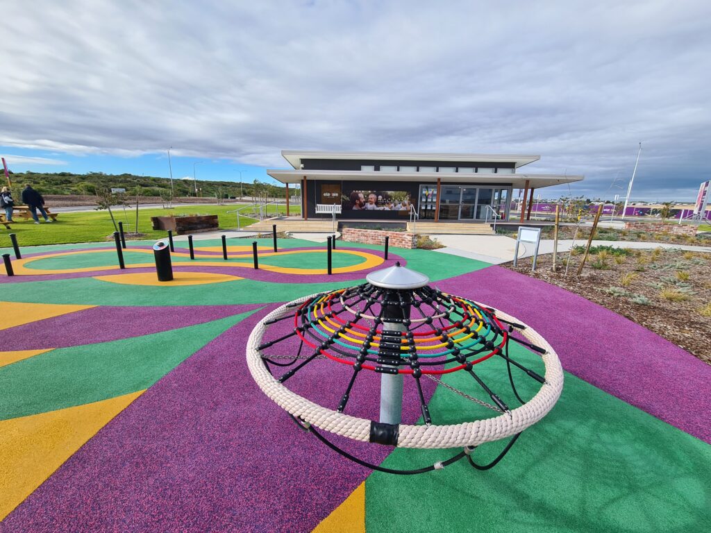 Elavale-Estate-Toadstool-Carousel